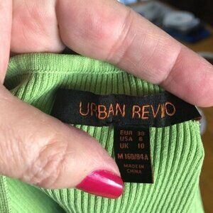 Urban Revivo Light Green Ribbed Crop Tank Top - 6